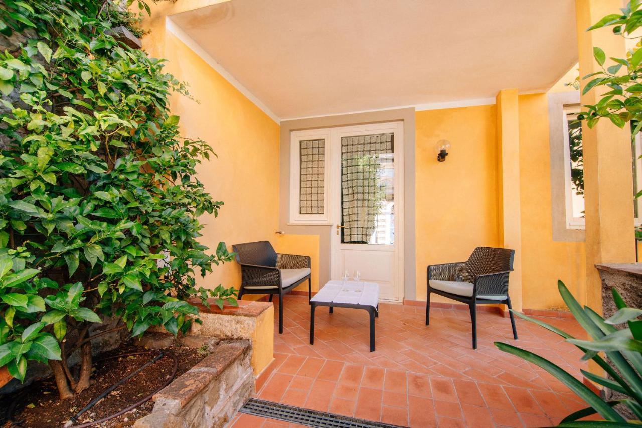 Holiday Home Il Borgo Degli Agrumi Uzzano Exterior foto