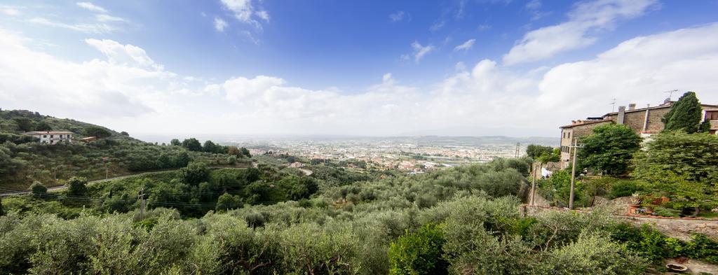 Holiday Home Il Borgo Degli Agrumi Uzzano Exterior foto