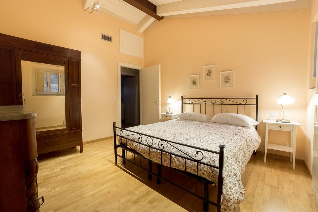 Holiday Home Il Borgo Degli Agrumi Uzzano Exterior foto