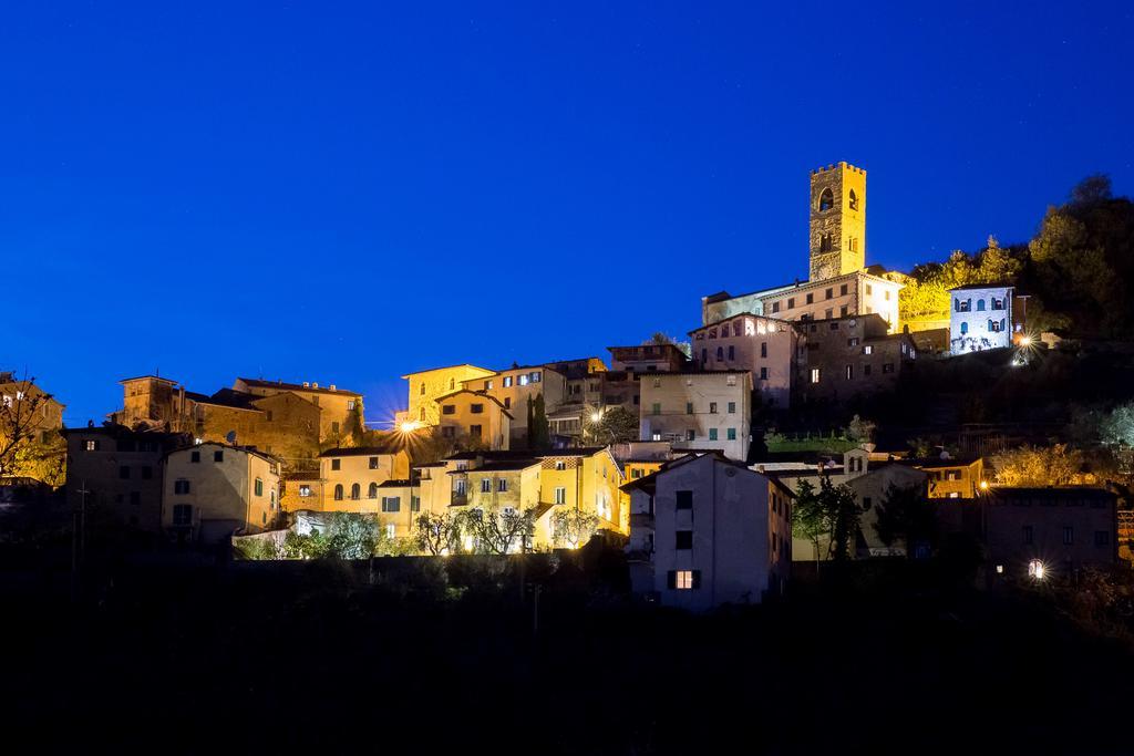 Holiday Home Il Borgo Degli Agrumi Uzzano Exterior foto